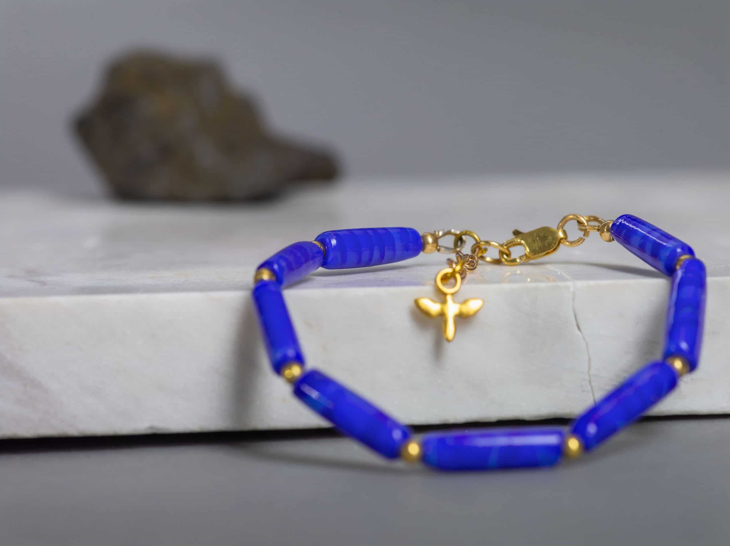 SAROCCA Glas Schmuck individuell nachhaltig Armband blau vergoldetes Silber