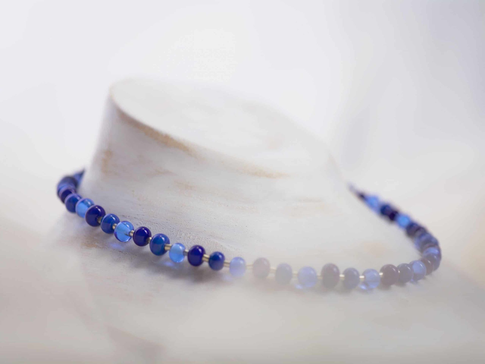 SAROCCA Glas Schmuck individuell nachhaltig Halskette blau Silber