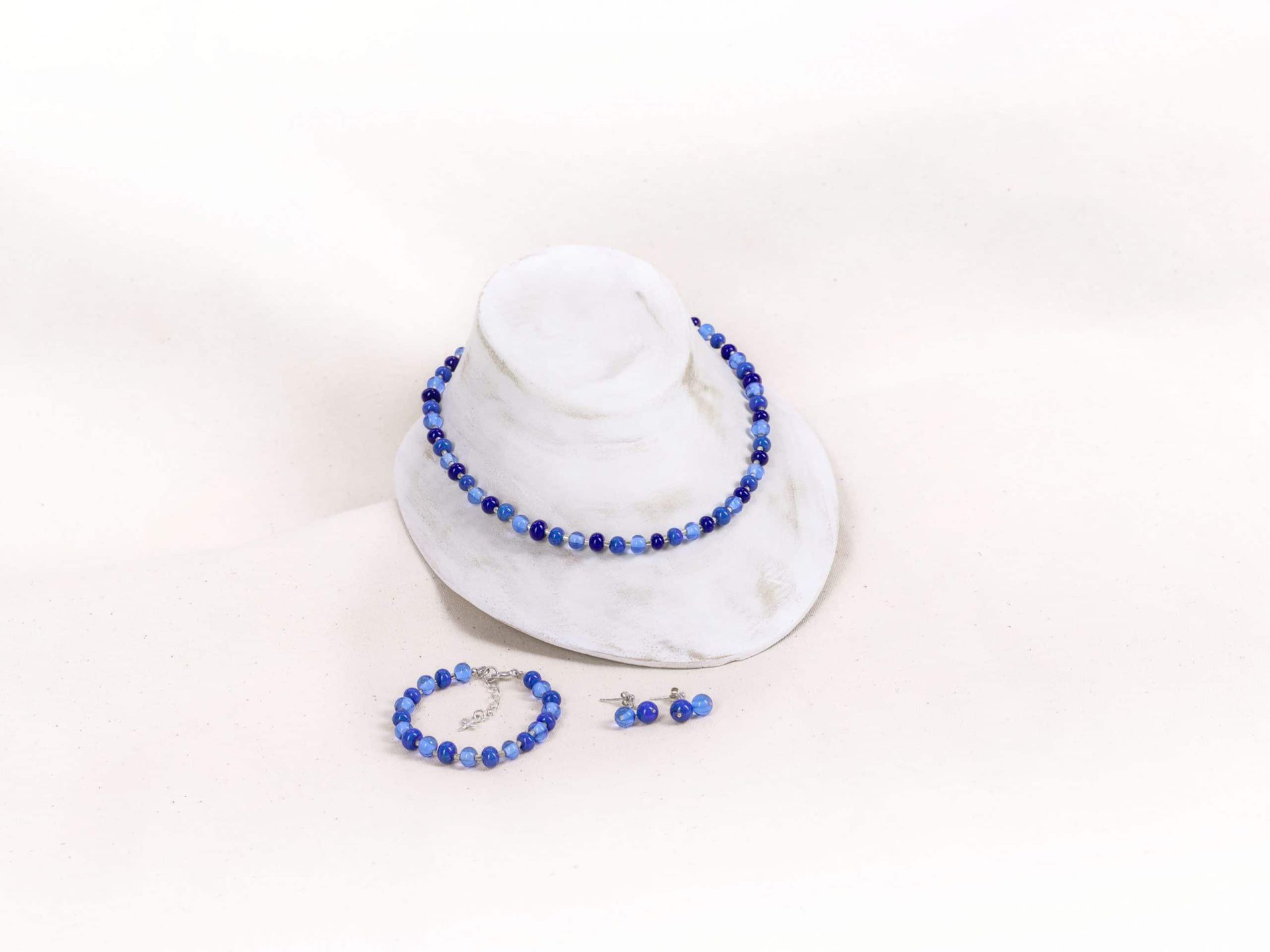 SAROCCA Glas Schmuck individuell nachhaltig Set Armband Ohrring Halskette blau Silber