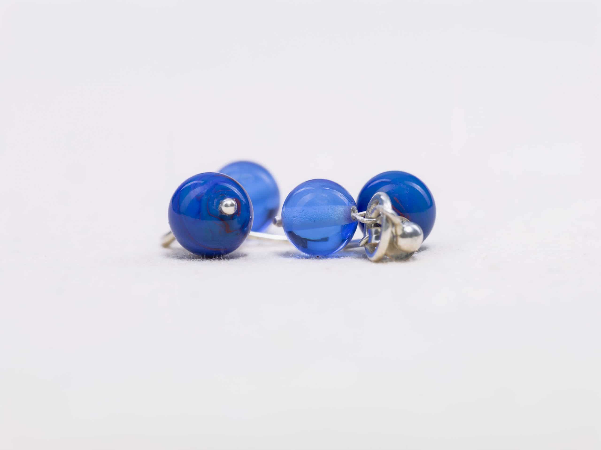 SAROCCA Glas Schmuck individuell nachhaltig Ohrringe blau Silber